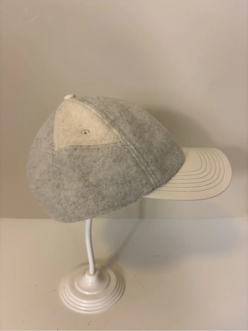 New Smartwool Cream & Light Gray Merino Wool Baseball Cap Unisex